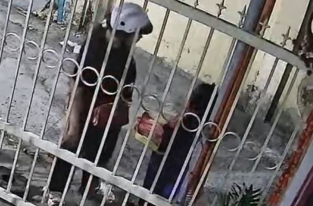 Xac minh clip be trai bi danh toi tap vi ban khong het banh hinh anh