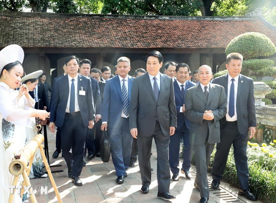 Chu tich nuoc Luong Cuong anh 2