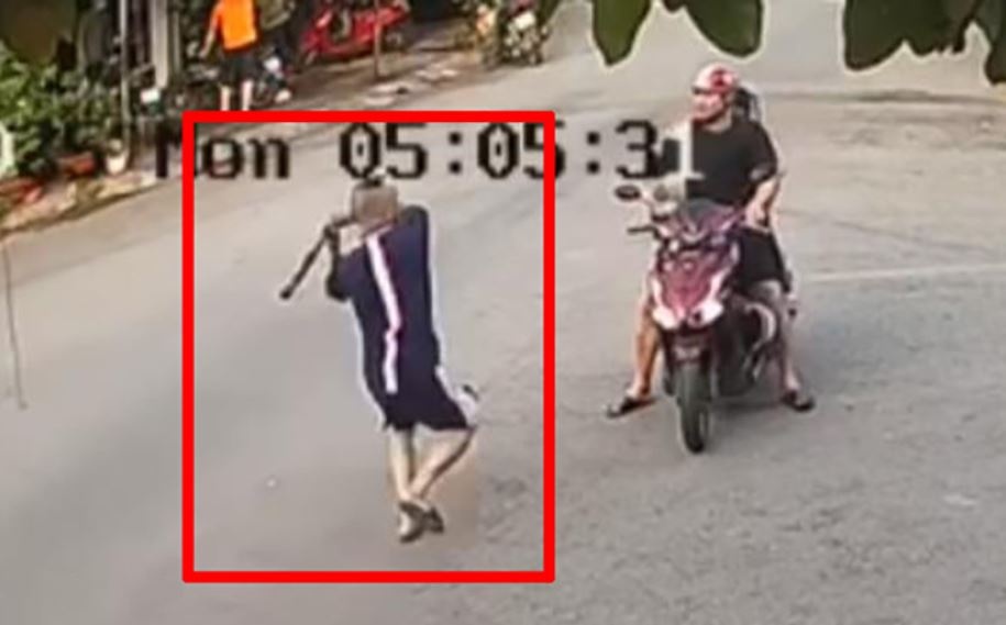 Xac minh tai xe oto cam gay hanh hung nguoi di xe may o Binh Duong hinh anh