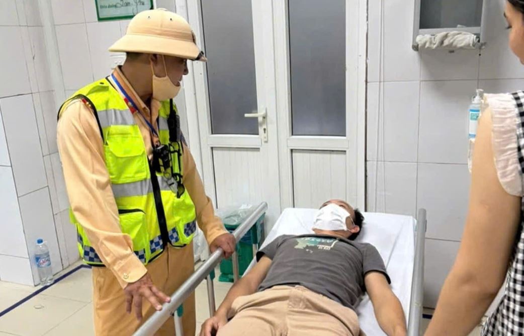 Loi cau cuu cua nguoi phu nu va quyet dinh khan tu trung ta cong an hinh anh