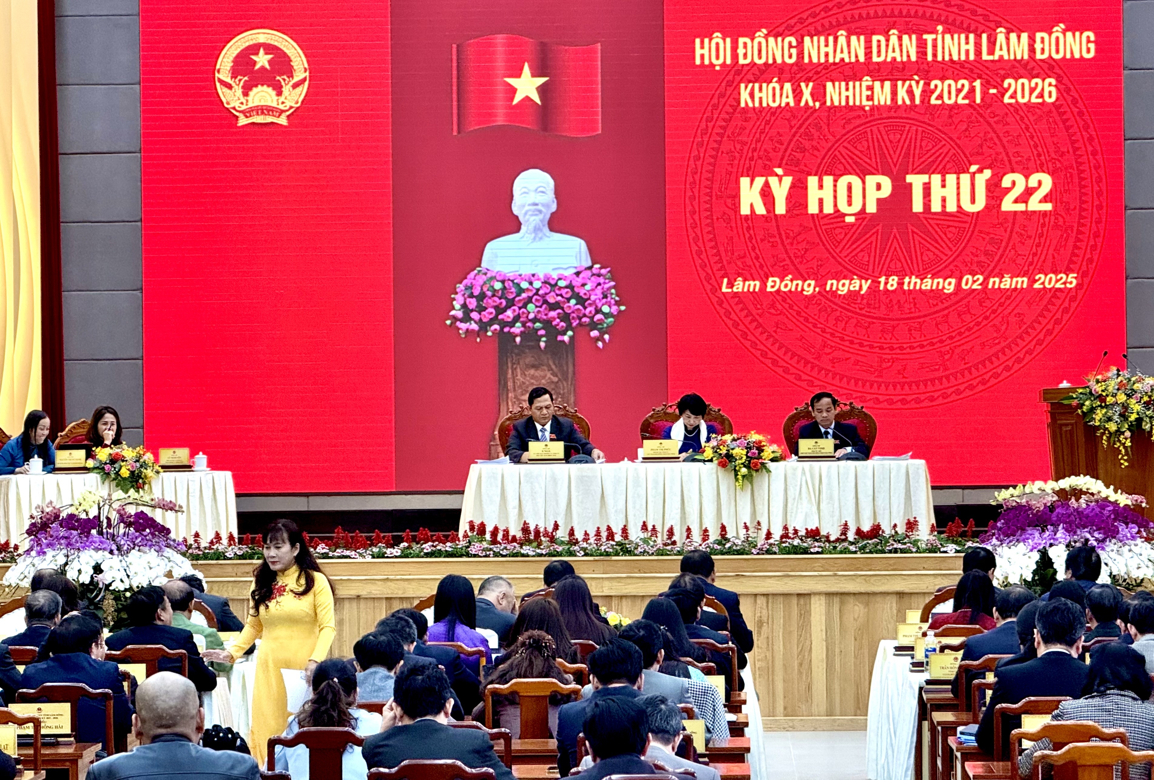 Pham S Lam Dong anh 1