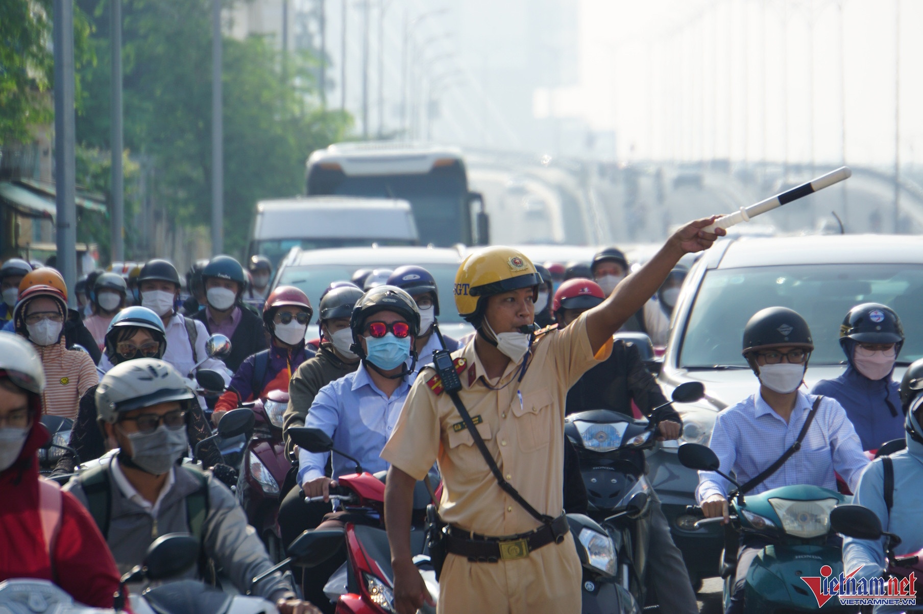 Cam xe trung tam TP.HCM anh 1