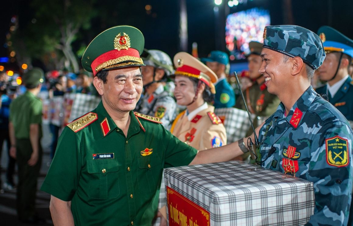 Trung Quoc se tham gia dieu binh 30/4 tai TP.HCM hinh anh