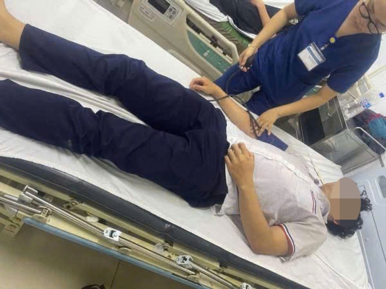 Danh nam sinh Dong Nai anh 2