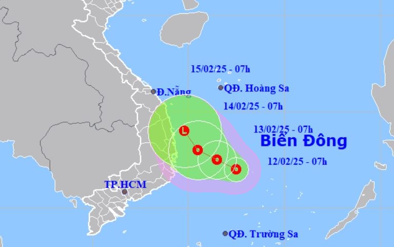 Bien Dong don ap thap nhiet doi dau tien hinh anh