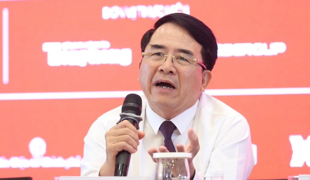 Pho chu tich thanh pho Hai Phong xin nghi huu truoc tuoi hinh anh