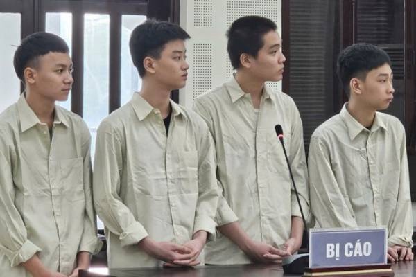 Nhom con do chem nguoi khong thuong tiec o Da Nang linh an tu hinh anh