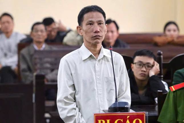 Danh ban cung tau tu vong, nguoi dan ong linh an 16 nam tu hinh anh