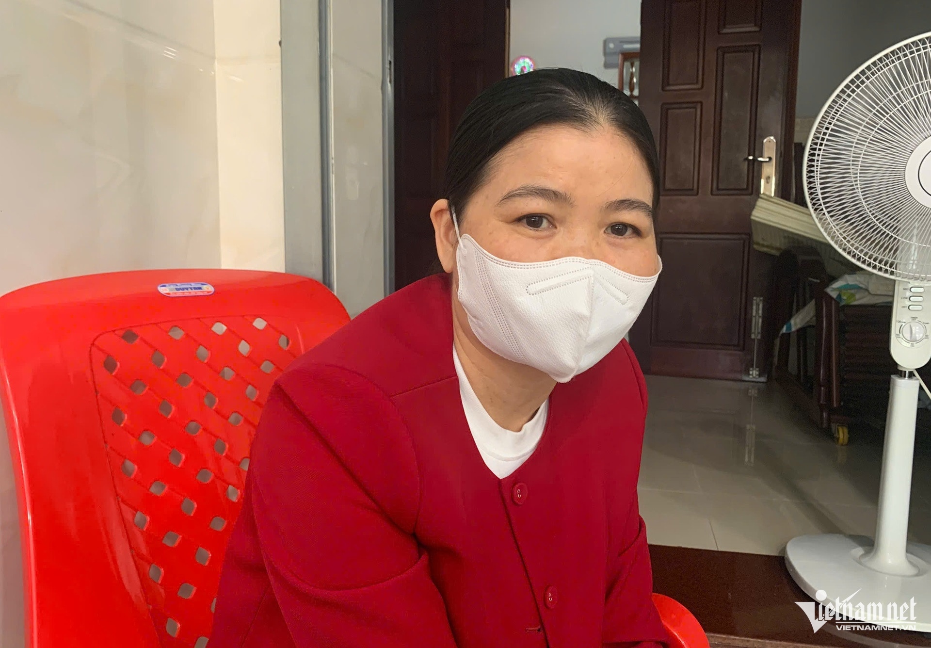 Nu chu tiem vang nhay qua tu kinh, chan bat cuop: 'Toi tung hoc vo' hinh anh