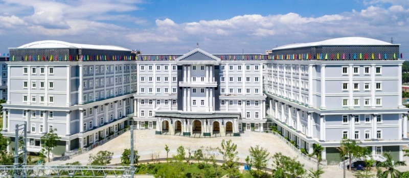 Chuyen CQDT vu Truong quoc te My bi 'vo no' sau khi huy dong nghin ty hinh anh