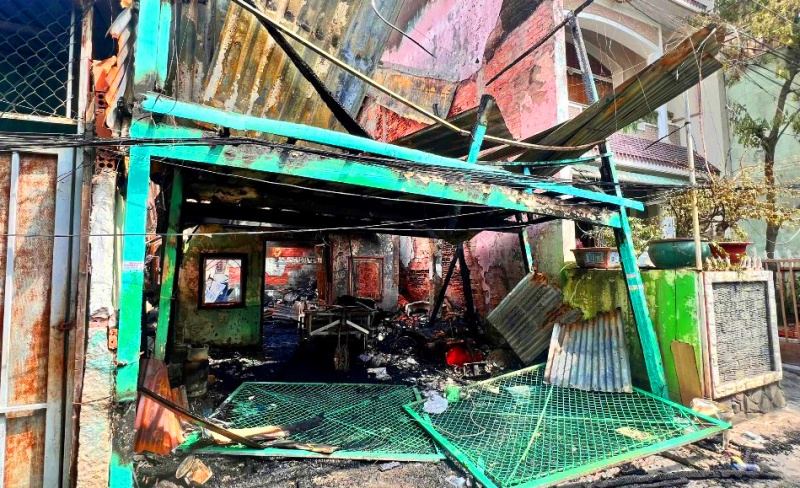 Con nghien,  Dot nha hang xom anh 2