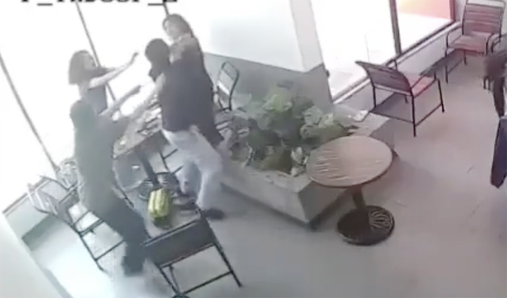 Danh guc ban gai anh 2