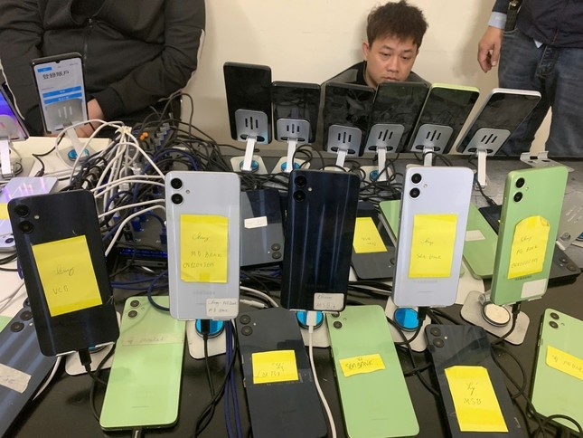 Duong day danh bac,  Nghin ty anh 3