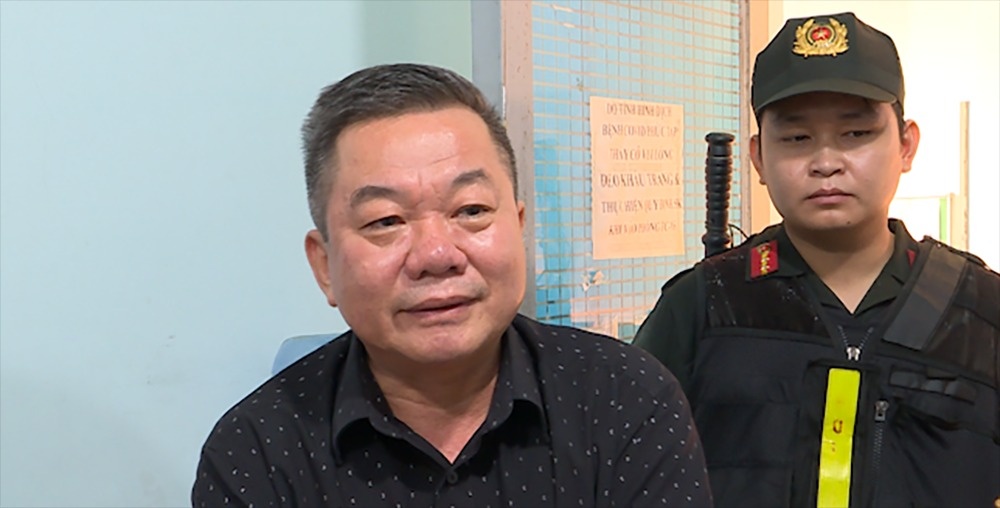 Khoi to them 14 bi can tai truong day lai xe o TP.HCM hinh anh