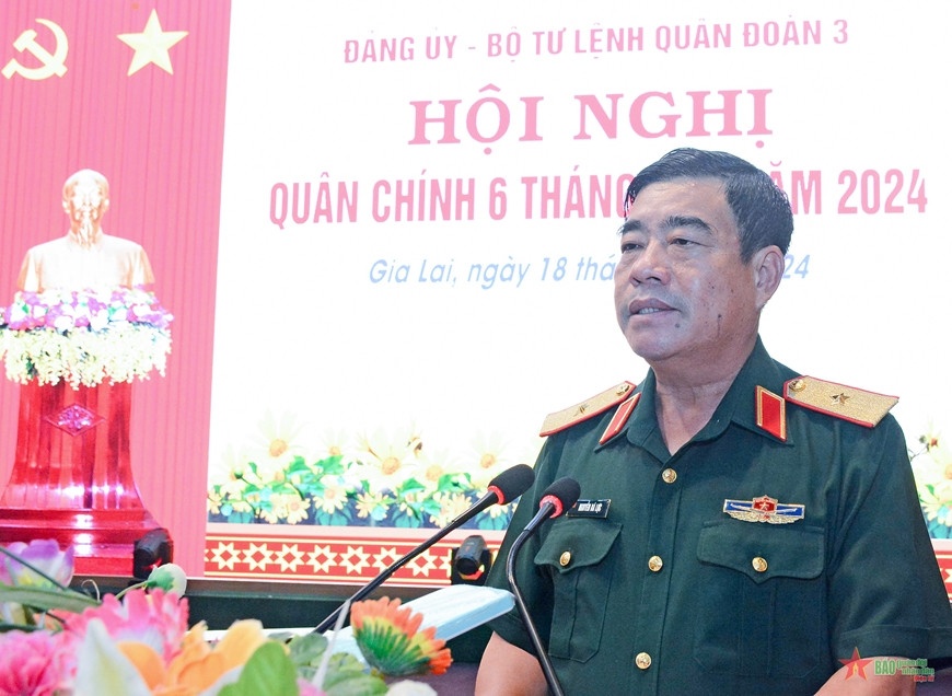 Ong Nguyen Ba Luc anh 1