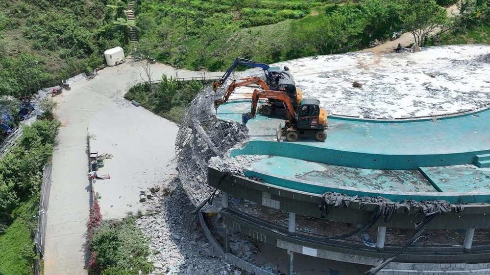 Ly do pha do cong trinh Vuon Vo Cuc tai Sa Pa hinh anh