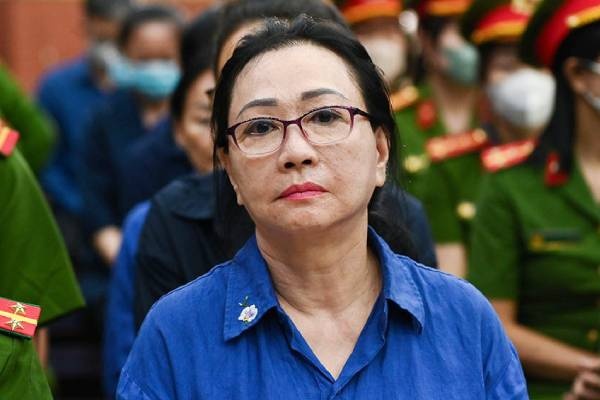 Ba Truong My Lan: 'Toi va gia toc khong co tam dia chiem doat tien' hinh anh