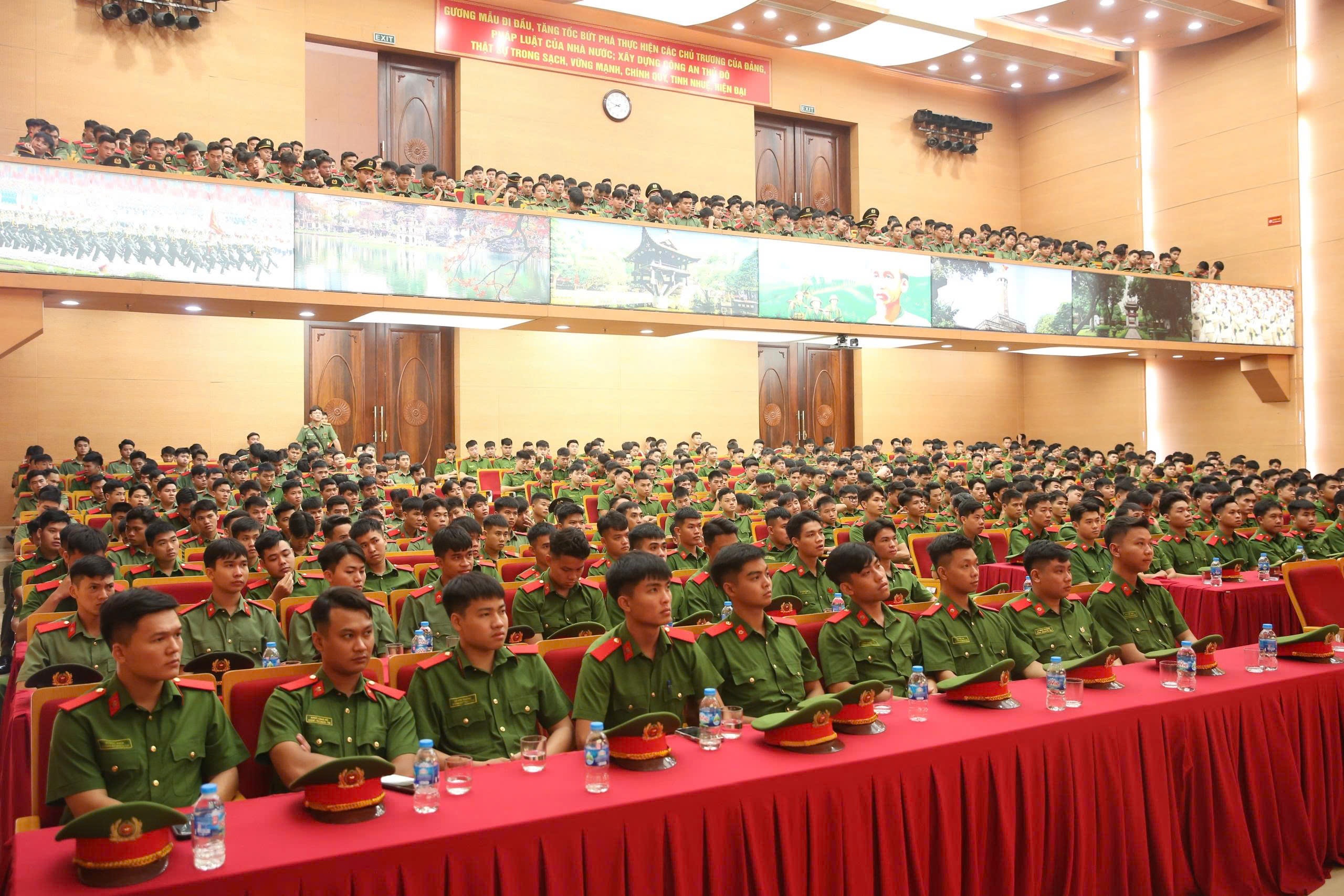 A80,  Nguyen Thanh Long,  CATP,  CAHN,  Cao dang ANND anh 5