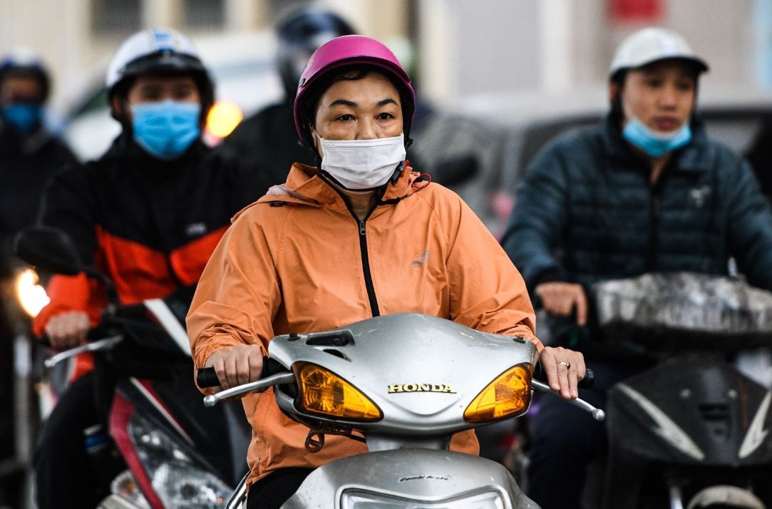 Mien Bac co mua dem, Nam Bo gio dong bac hinh anh