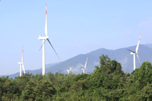 De nghi cong an dieu tra 2 du an dien gio o Quang Tri hinh anh