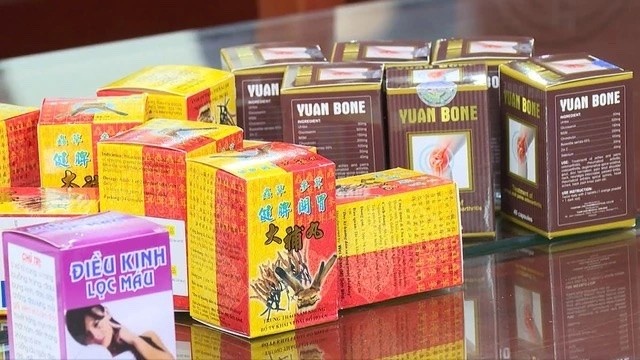 Tan duoc gia,  Quay thuoc Thuan Huong,  Quay thuoc Duc Tin,  Quay thuoc Thang Hong,  Facebook Nga Hoang,  Facebook Tran Thu,  Chung cu Hapulico anh 1