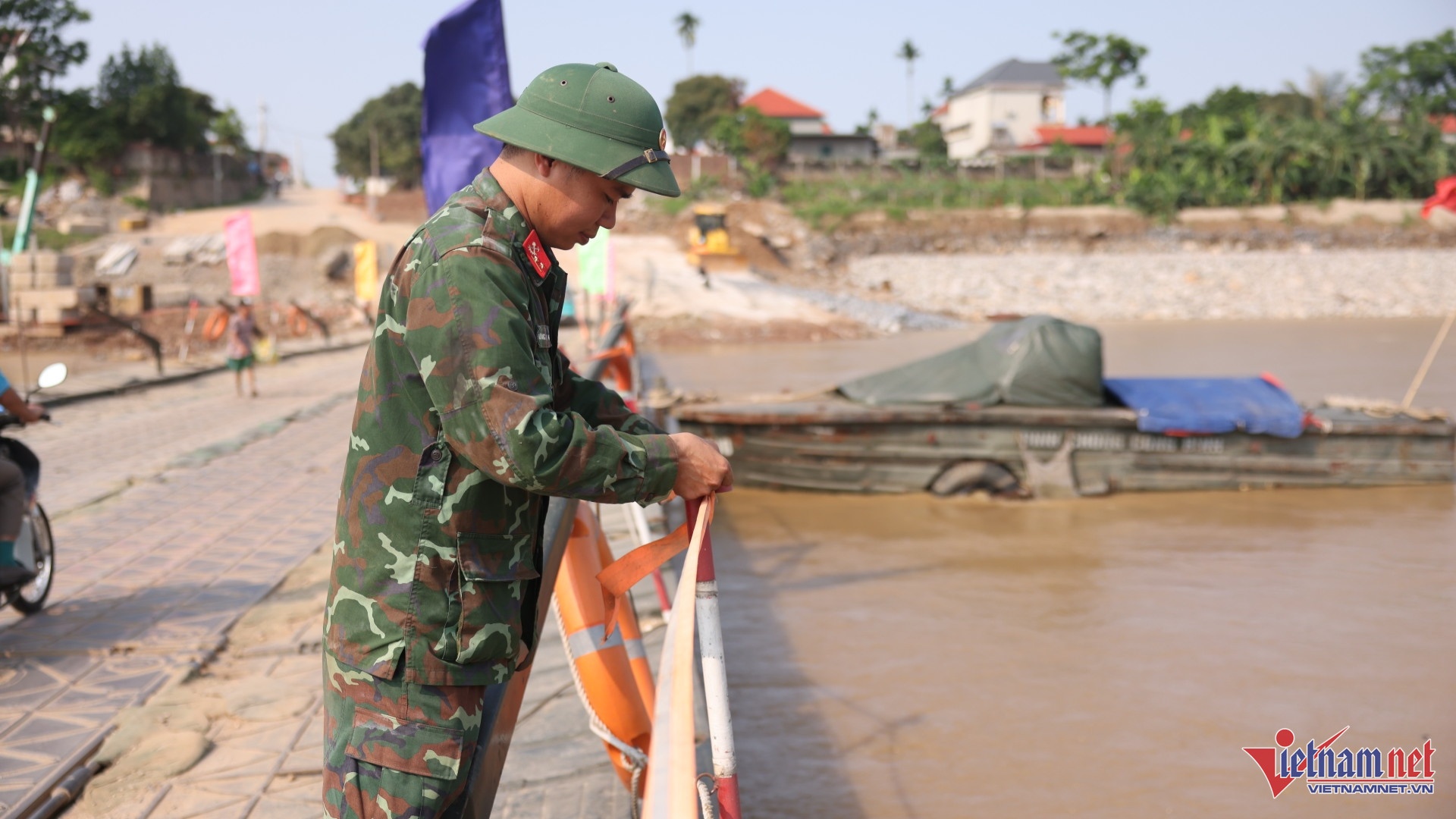 Rac ngap Phong Chau anh 9