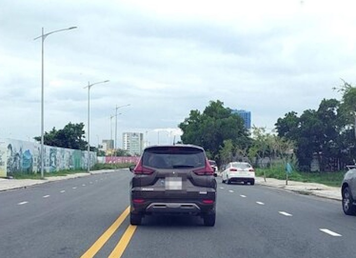 Muc phat cao nhat loi de vach ke lien doi voi xe may va oto hinh anh