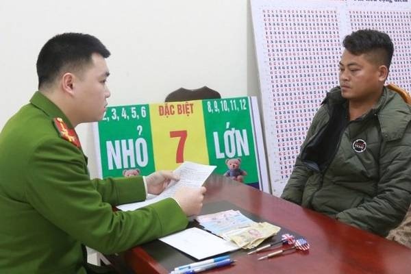 Phat hien vu danh bac tinh vi o le hoi hinh anh