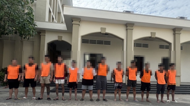 Tim nan nhan cua bang nhom lua hon 500 ty dong tren khong gian mang hinh anh