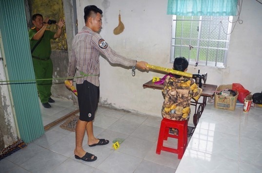 Thuc nghiem hien truong vu chau danh ba noi de cuop vang hinh anh