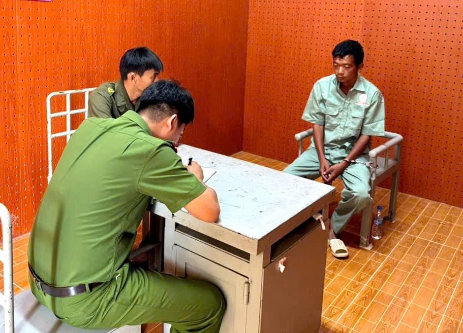 Nguyen Tan Qui,  Cong an Phu Giao,  Tran Huu Luan,  Phu Giao,  Duong Nguyen Van Troi anh 1