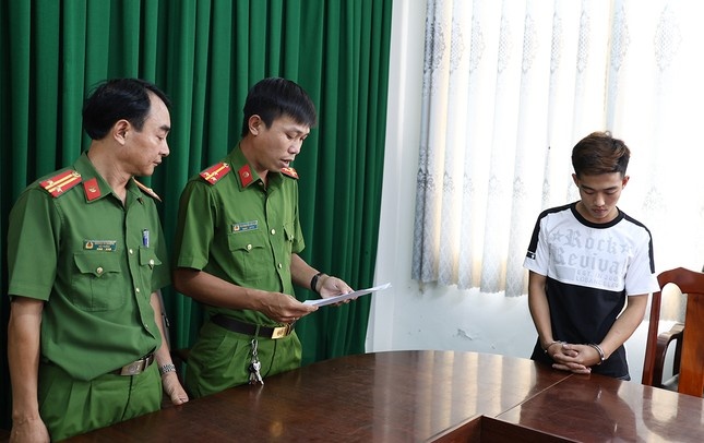Truy sat trong dem,  An Giang anh 1