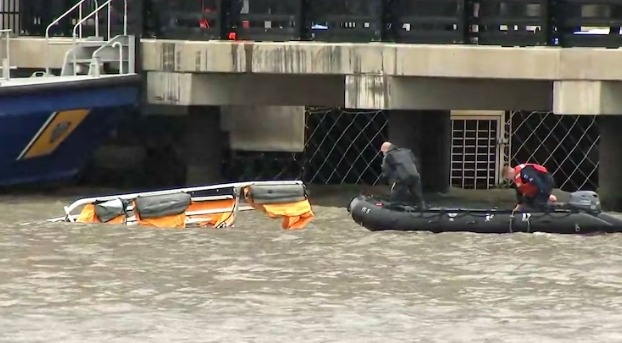 Toan canh tai nan truc thang khien ca gia dinh giam doc Siemens tu nan hinh anh