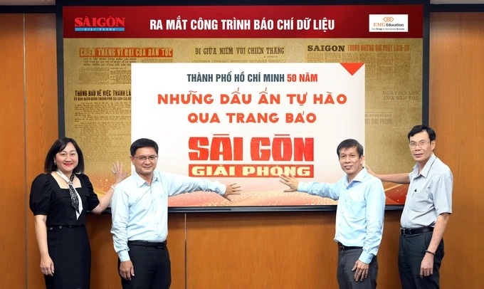 Bao chi du lieu anh 1