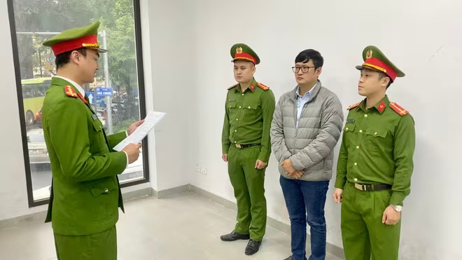 Khoi to,  14 doi tuong,  vu tranh chap,  vi tri do oto anh 1