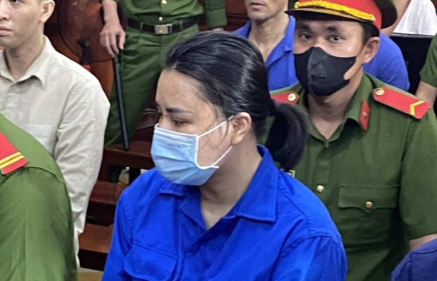 Tai mo phien toa,  Xet xu Hoai DJ anh 1