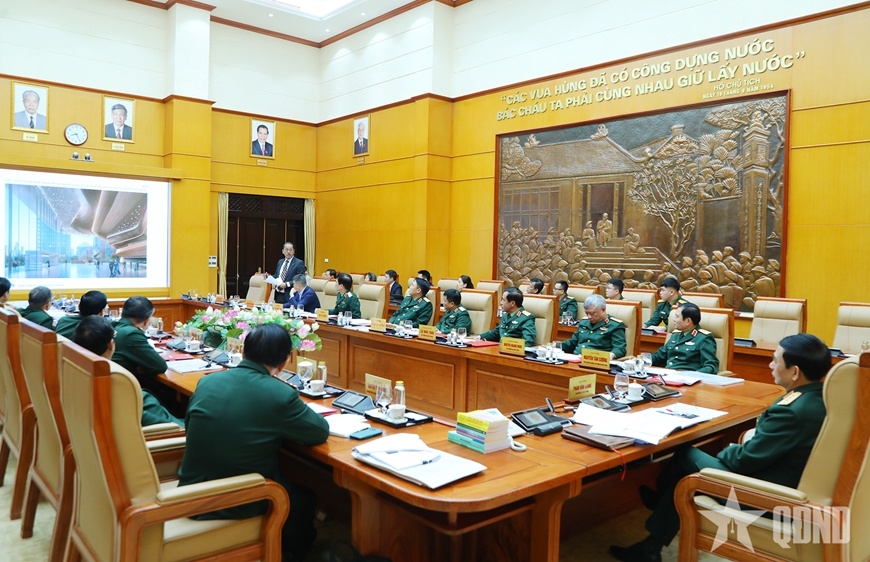 nha hat quan doi anh 6