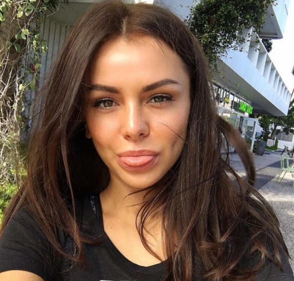 Nhan sắc người mẫu Ronaldo bí mật tán tỉnh ảnh 7 Nhan sac nguoi mau Ronaldo bi mat tan tinh anh 7