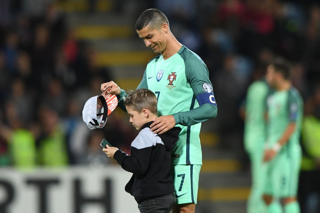 Nhan sắc người mẫu Ronaldo bí mật tán tỉnh ảnh 10 Nhan sac nguoi mau Ronaldo bi mat tan tinh anh 10