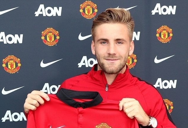 10 vu chuyen nhuong dat gia nhat lich su Man Utd anh 2