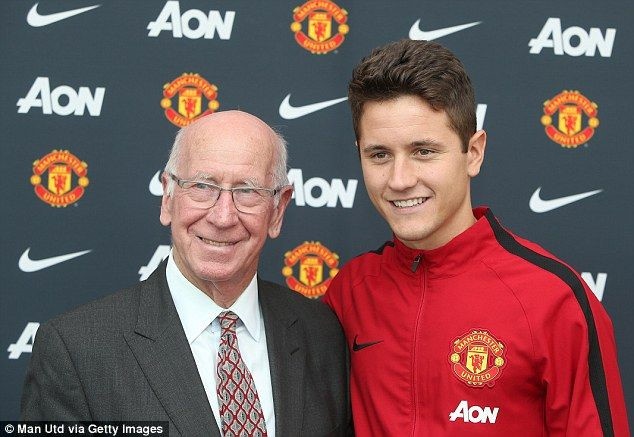 10 vu chuyen nhuong dat gia nhat lich su Man Utd anh 1