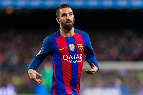 Doi hinh trong mo cua Arsenal mua toi anh 8