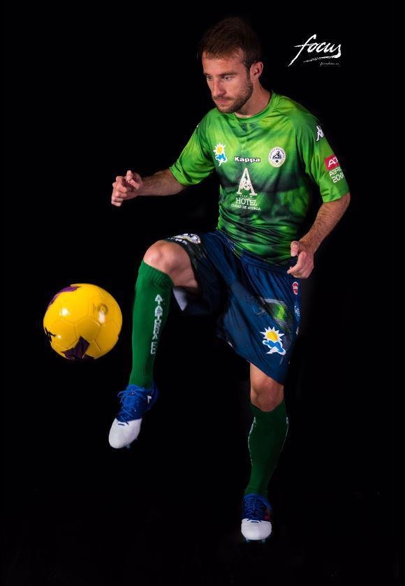 mẫu áo đấu theo phong cách siêu anh hùng ảnh 2 mau ao dau theo phong cach sieu anh hung anh 2