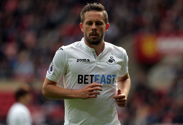 chuyen nhuong noi bo Premier League anh 9