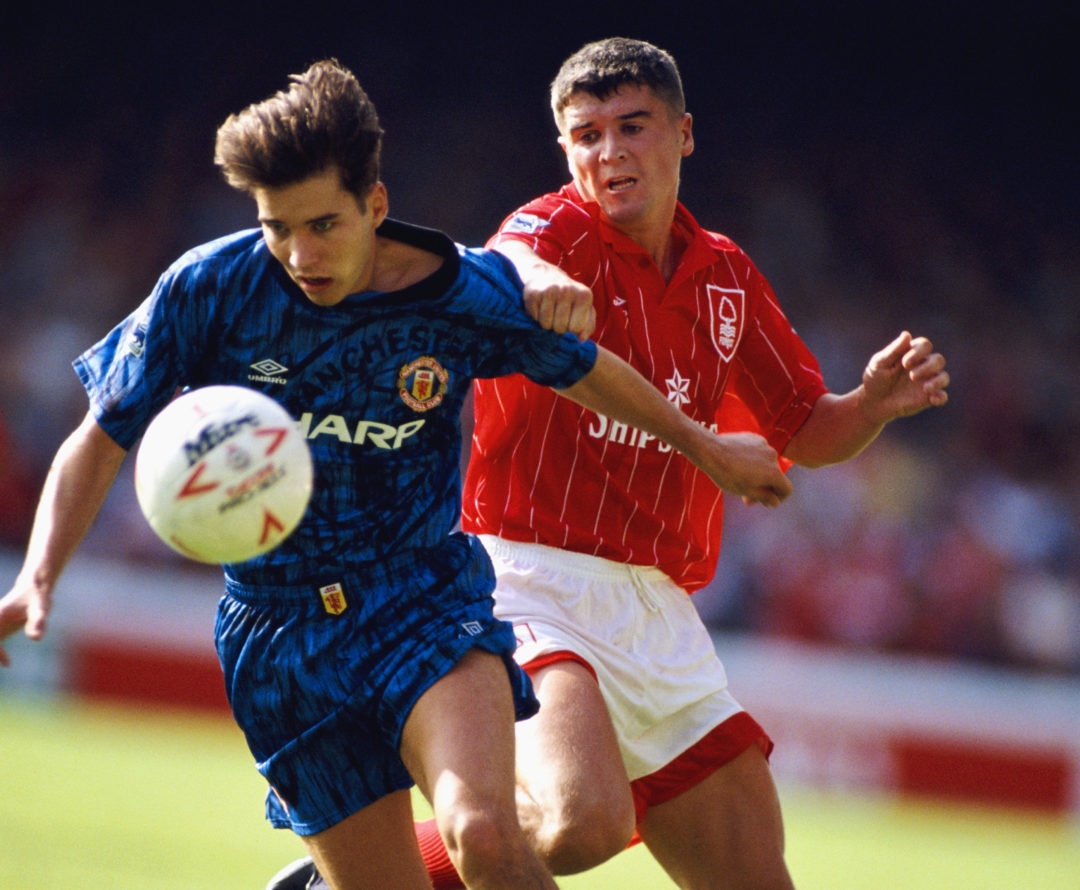 10 mẫu áo sân khách đẹp nhất của MU ảnh 8 10 mau ao san khach dep nhat cua MU anh 8