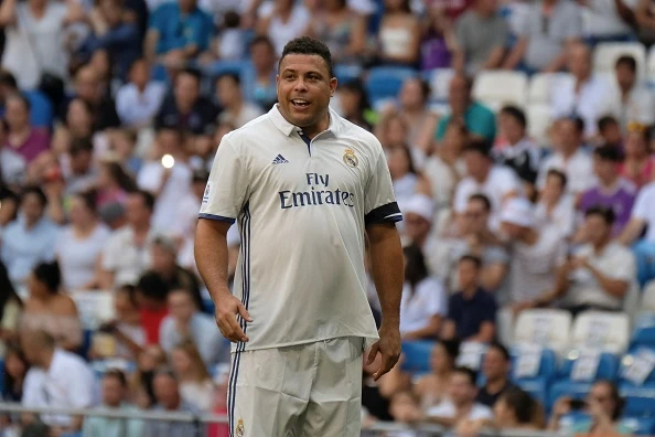 doi hinh dat gia nhat lich su Real anh 10