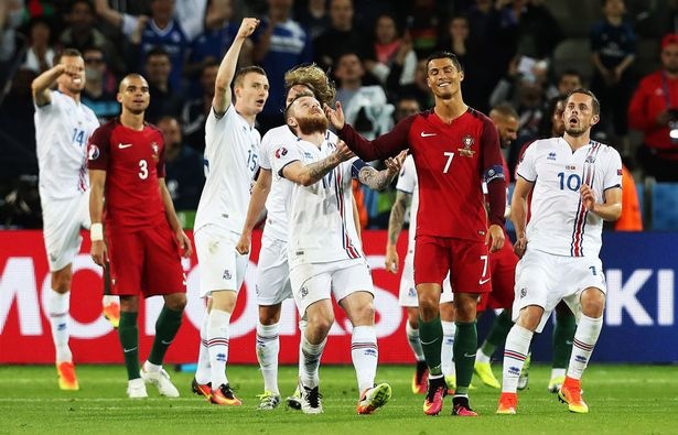 nhung ten tuoi co thu oan voi Ronaldo anh 7