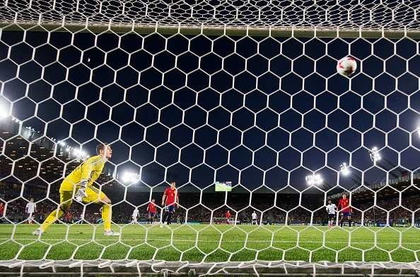 Ha guc Tay Ban Nha,  Duc dang quang U21 chau Au anh 5