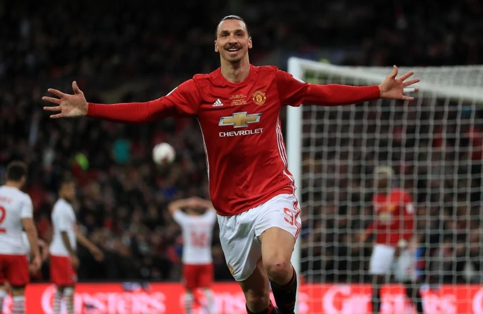 Ibra van o lai Man Utd du da het hop dong anh 5