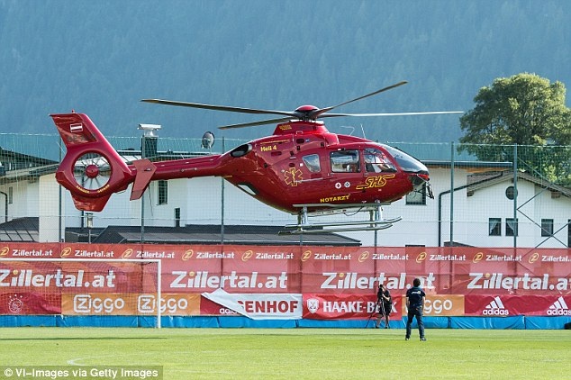 Tien ve Ajax do guc tren san sau con dot quy anh 5